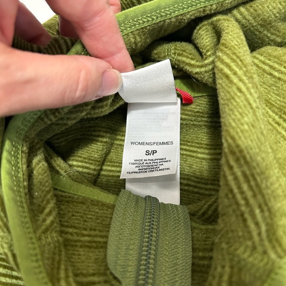 The North Face TKA 100 Fleece Hoodie - Picture 10 of 11